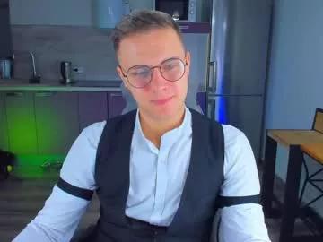 successful_lama from Chaturbate
