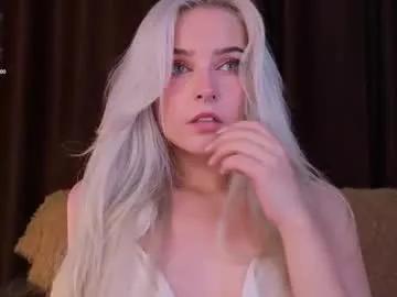 sunshinegirlx on Chaturbate 