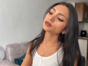 sweet_littleee on Chaturbate 