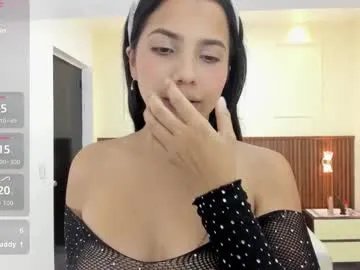 tatigold2 on Chaturbate