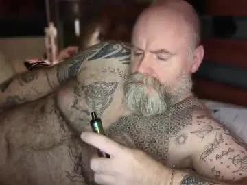 tattooeddilf01 on Chaturbate 