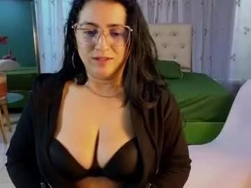 tessa_drawing from Chaturbate