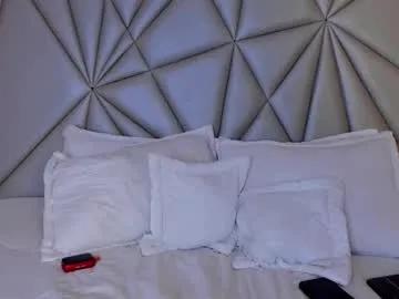 thiagoferreti_ — GOAL: Flex biceps + oil [40 tokens remaining] Welcome to my room! #showcum #18 #young #hairy #bigcock #bi #cum