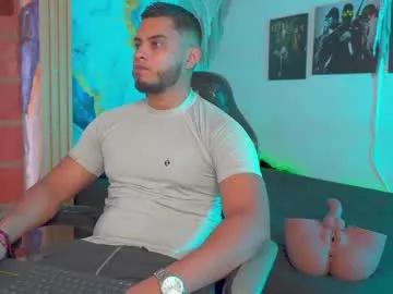 tyler_price01 — Flexing biceps and legs [100 tokens left] #new #cum #hairy #lovense #muscle