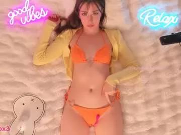 uwuxo from Chaturbate