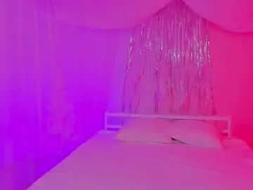 venomeowww_ on Chaturbate