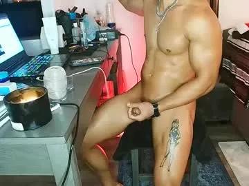 viniveexxiera from Chaturbate