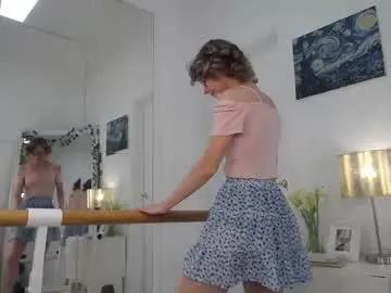 viva_olivia — Goal: Naked backNEW HERE! WET TOP EVERY 50 TOKENS! #new #teen #skinny #18 #young - Next Goal: Hand Bra