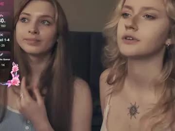 vivid_girls from Chaturbate
