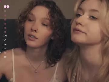 vivid_girls from Chaturbate