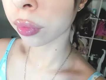 yumm__ on Chaturbate 