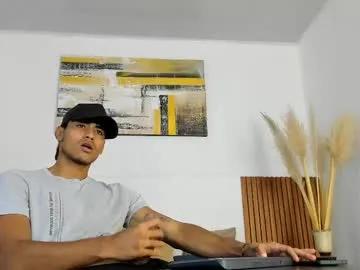 zander_2120 — Cum in the body [1480 tokens left] Welcome to my room guys!! #exhibitionist #latino #muscle #bigcock #teen