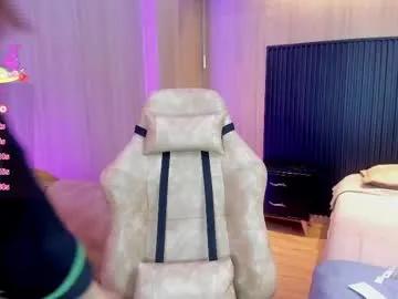 zoeecastillo on Chaturbate