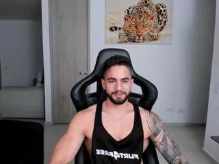 antony_walker from Flirt4Free is Freechat