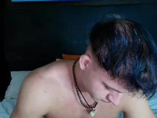 bengie_lauper from Flirt4Free is Freechat