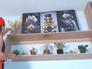 charlie_tomsom from Flirt4Free is Freechat