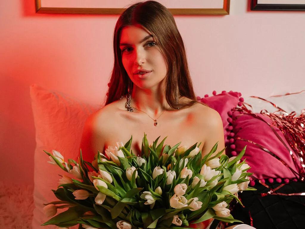 AlexandraAvdeeva from LiveJasmin is Freechat