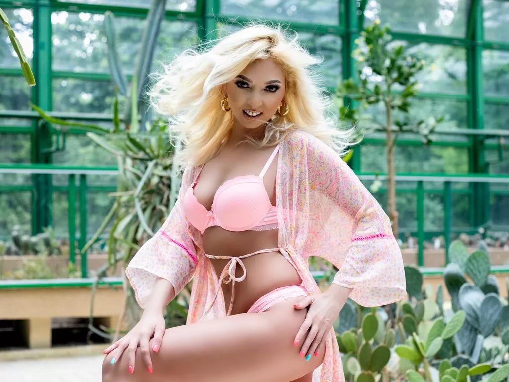 CarmellaAngello from LiveJasmin is Group