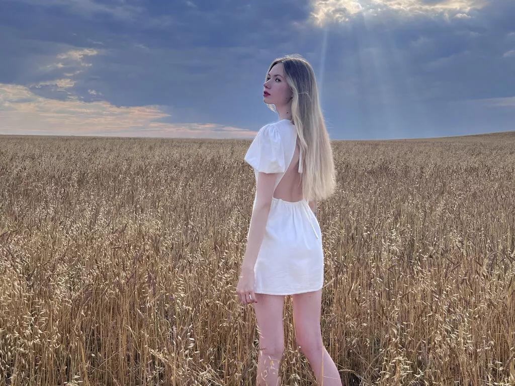 FloraHickey from LiveJasmin is Group