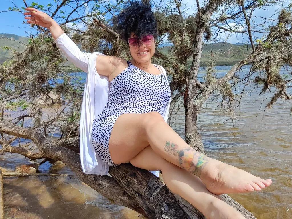 LiaHamiltons from LiveJasmin is Freechat
