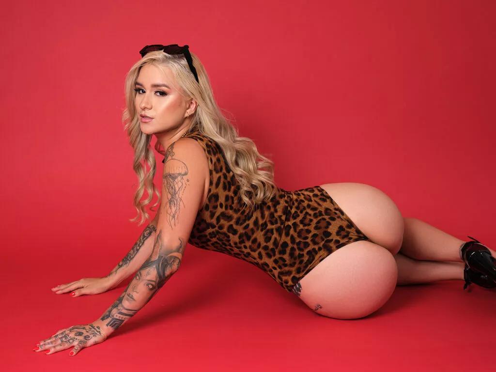 PamelaCaruso from LiveJasmin is Freechat