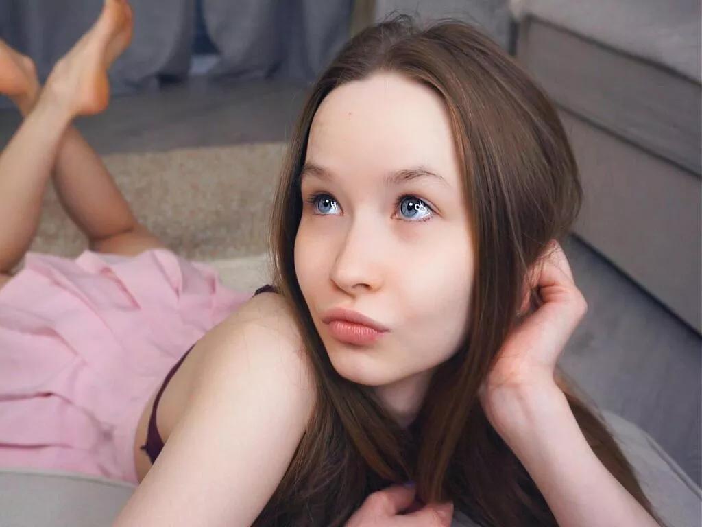 PhilippaEady from LiveJasmin is Freechat