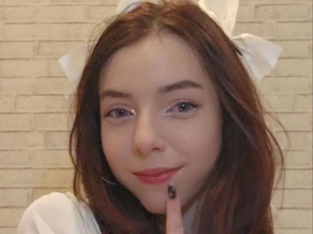 Roselines from LiveJasmin is Freechat