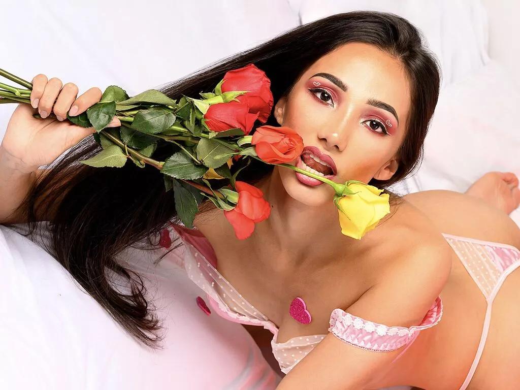 SarahThomsoon from LiveJasmin is Freechat