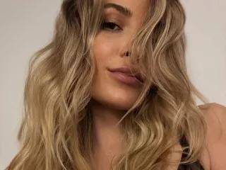 AnnaMichele from Streamate