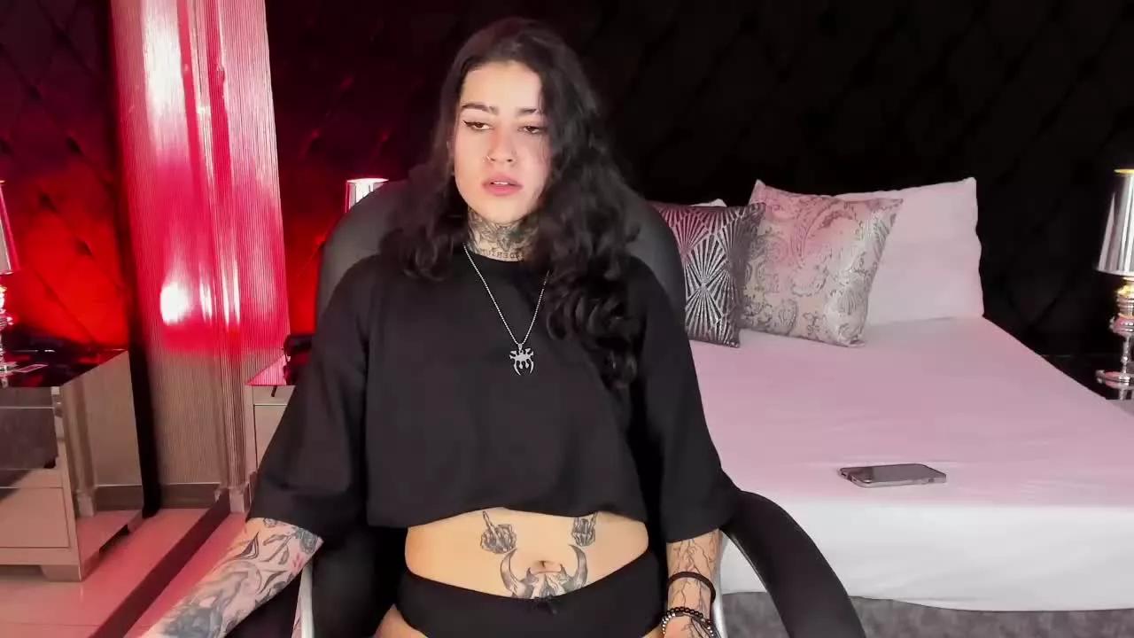 MarcelineWoods from Streamray is Freechat