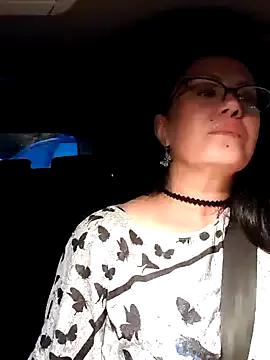 ___KHALEESI___ on StripChat 