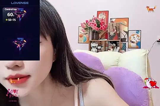 _LLisa_ on StripChat 