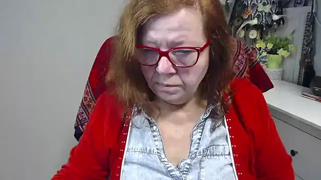 Adelewildx on StripChat