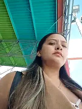 alana_69 on StripChat 