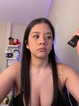 alhaana_ on StripChat