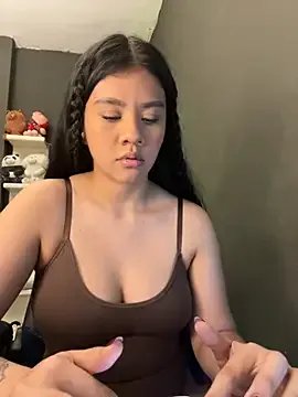 alhaana_ on StripChat