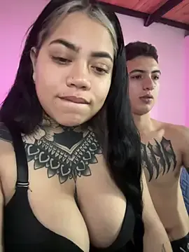 aliensexy — Show big boobs and licking