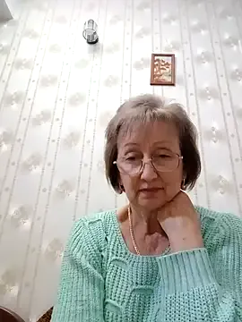 AlikaSwan5821 on StripChat