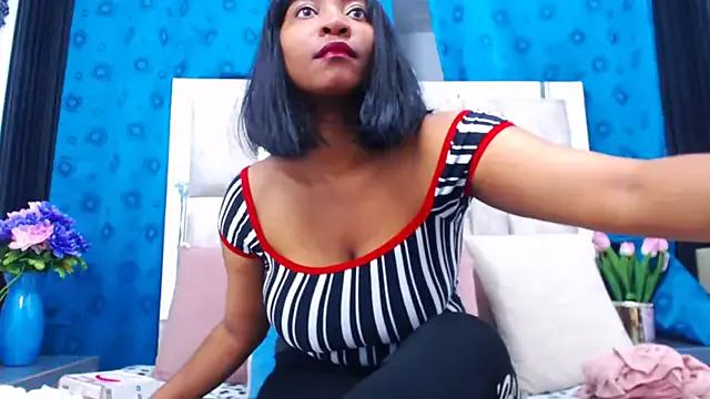 AmbarSmit on StripChat 