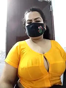 Anamika-38 on StripChat 