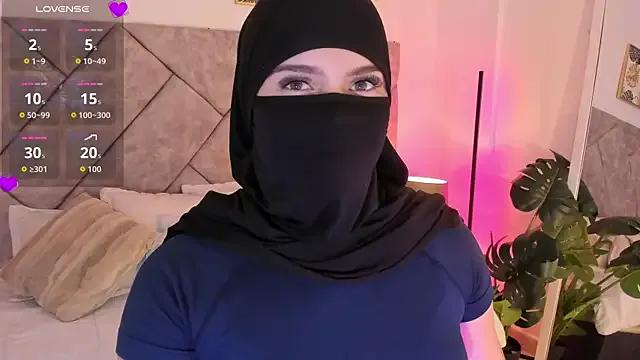 anna-henao on StripChat 