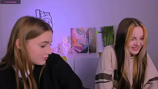 aria_moo on StripChat 