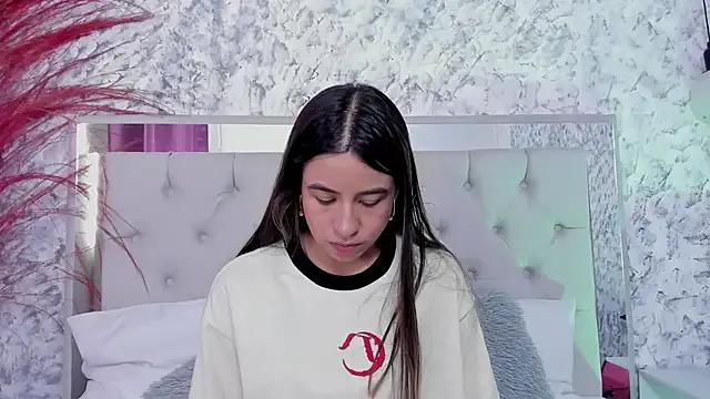 Ariana_greenblat on StripChat 