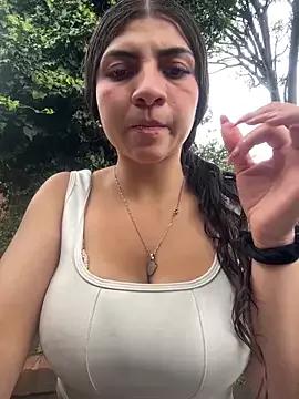 ariel_72 from StripChat is Freechat