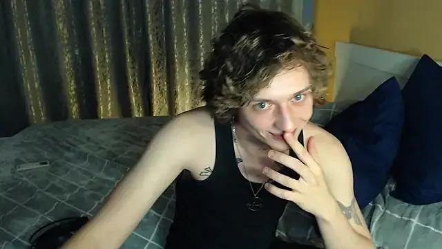 axxxturel on StripChat 