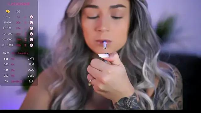 BabbyAisha on StripChat 