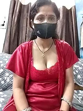 beautifulparii from StripChat is Freechat