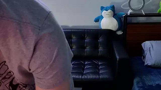 BlueEyedTallGuy94 from StripChat is Freechat