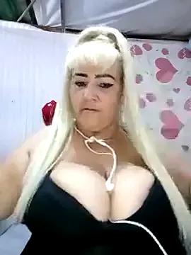 BonniAdams on StripChat 