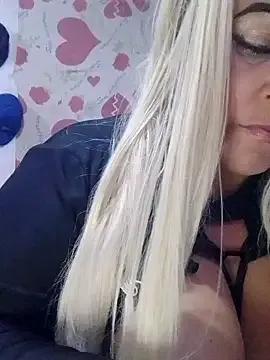 BonniAdams on StripChat 